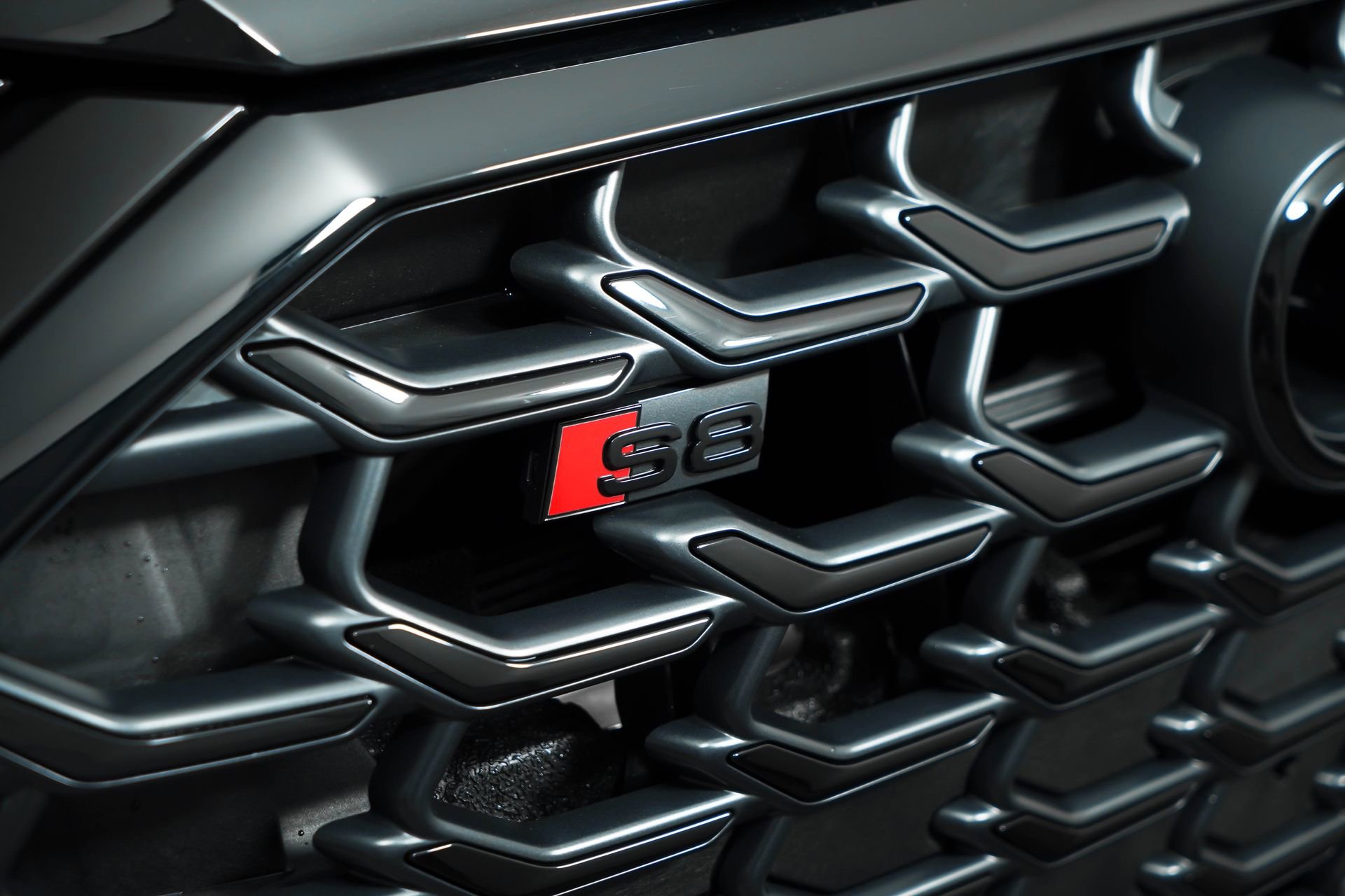 New 2025 Audi S8 image 18