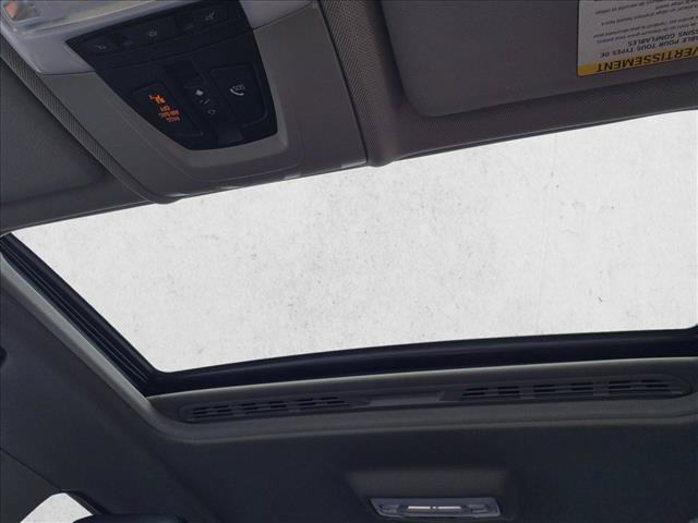 Used 2015 BMW 320i Sedan RWD image 13