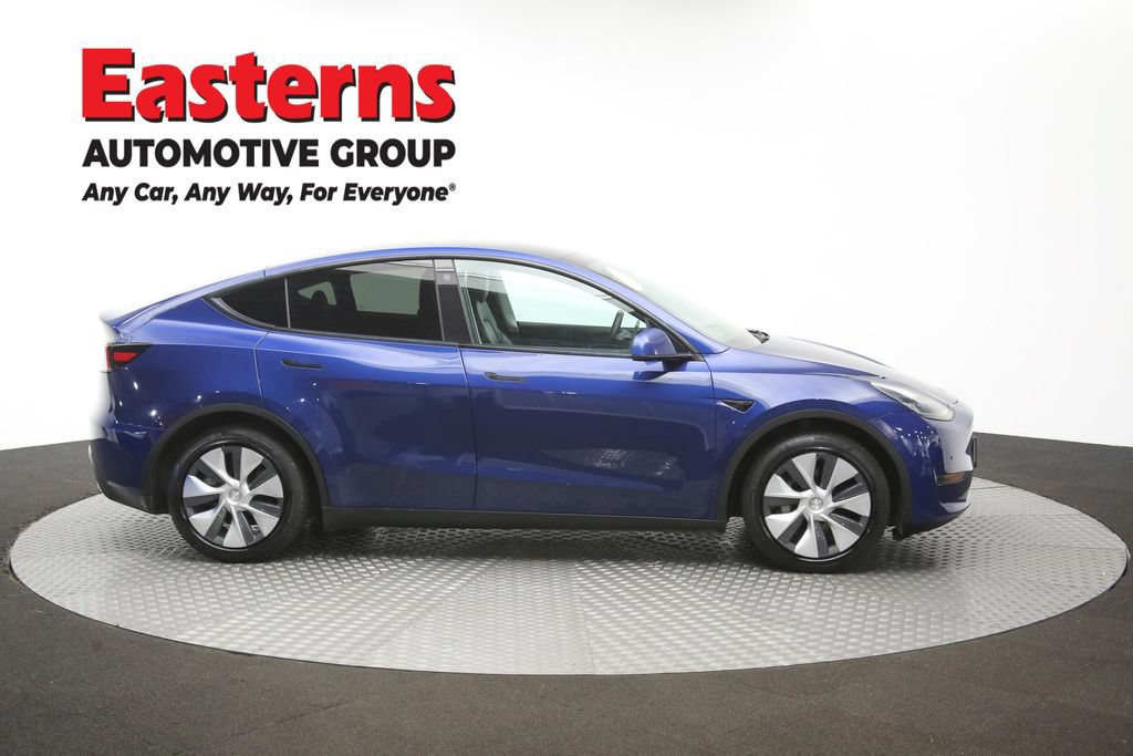 Used 2022 Tesla Model Y Long Range AWD/4WD image 39