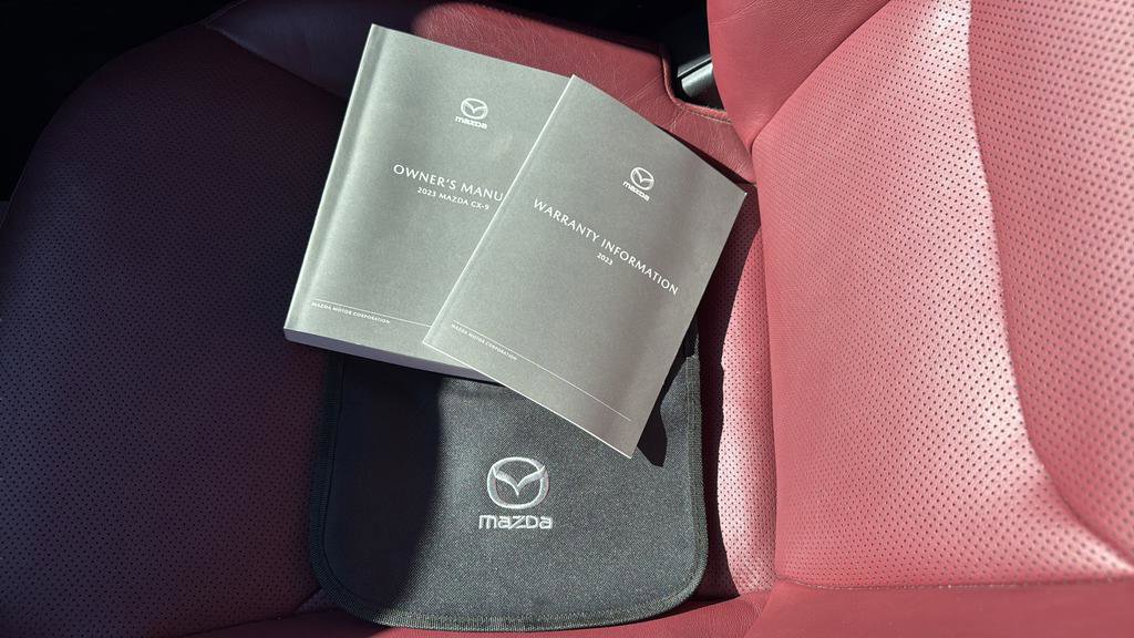 Used 2023 MAZDA CX-9 Carbon Edition AWD/4WD image 17