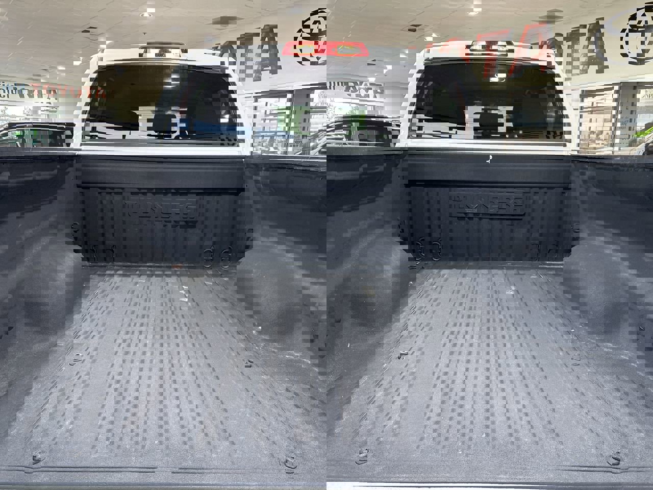 Used 2017 Toyota Tundra SR5 image 22