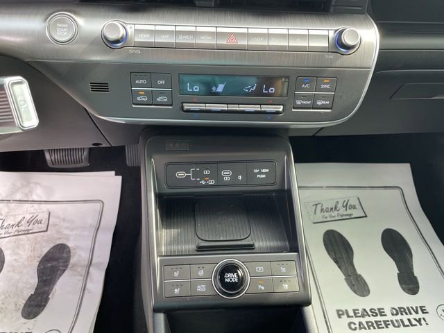 Used 2024 Hyundai Kona Limited FWD image 20