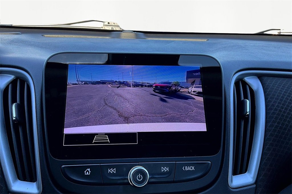 Used 2023 Chevrolet Malibu LT image 21