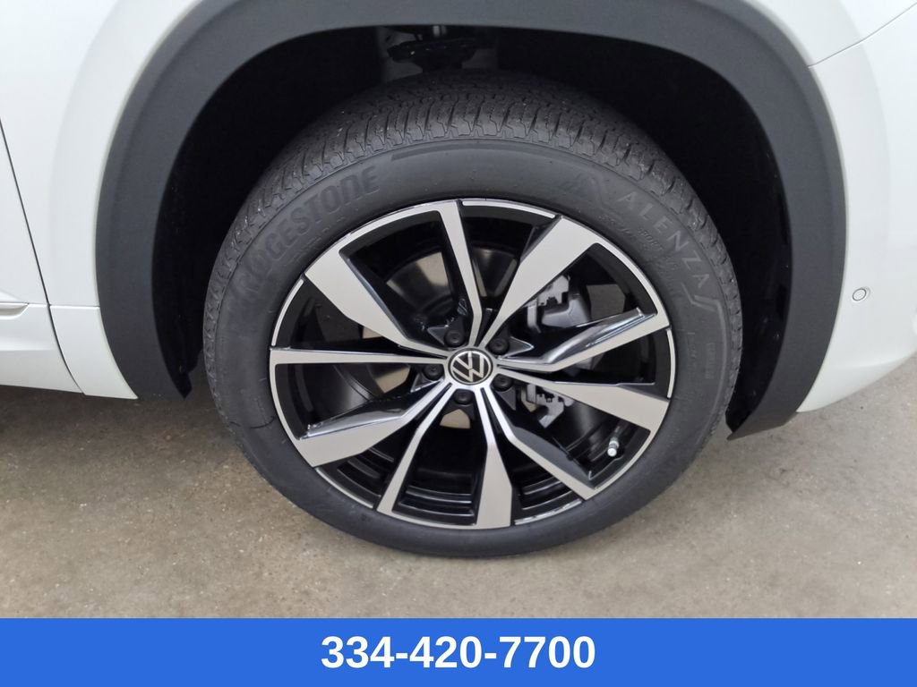 New 2025 Volkswagen Atlas Cross Sport SEL Premium R-Line image 25
