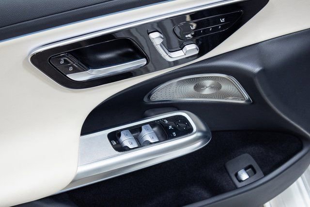 Used 2024 Mercedes-Benz E 350 4MATIC Sedan image 14