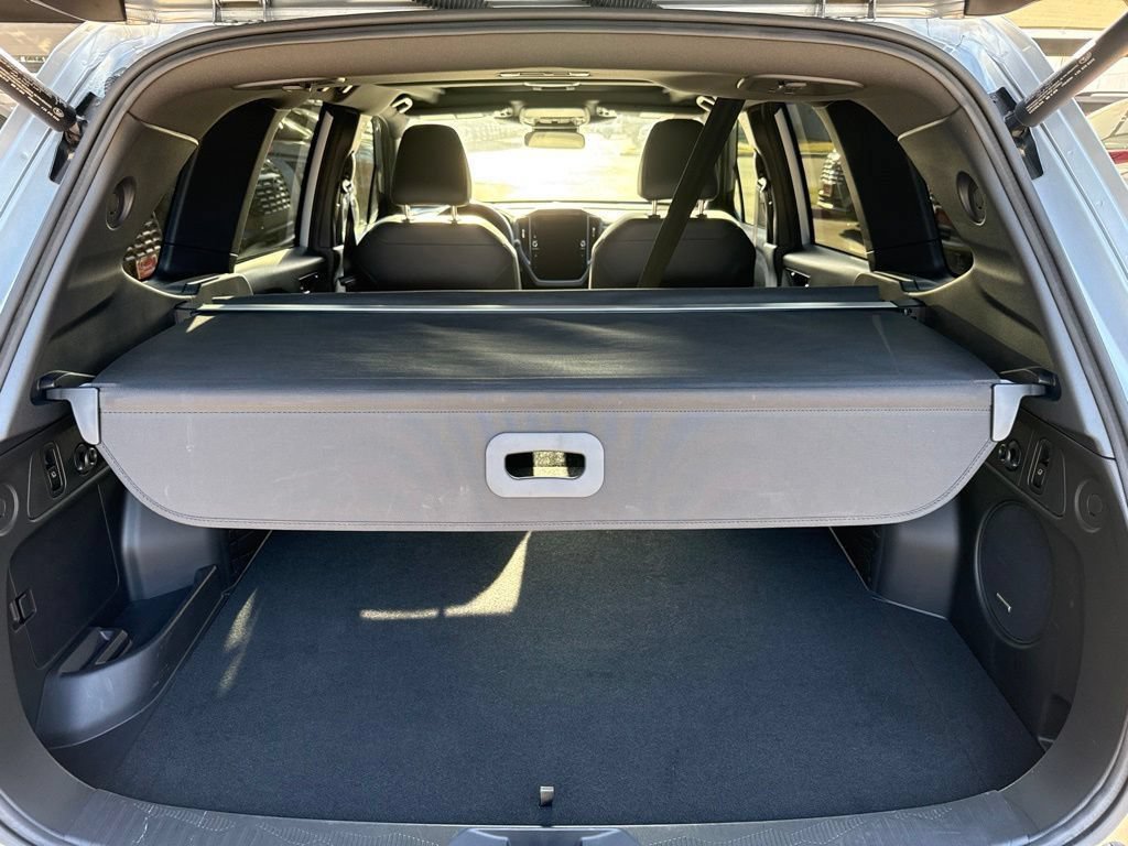 Used 2025 Subaru Forester Limited AWD/4WD image 23
