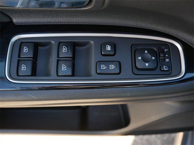 Used 2019 Mitsubishi Outlander SEL image 18