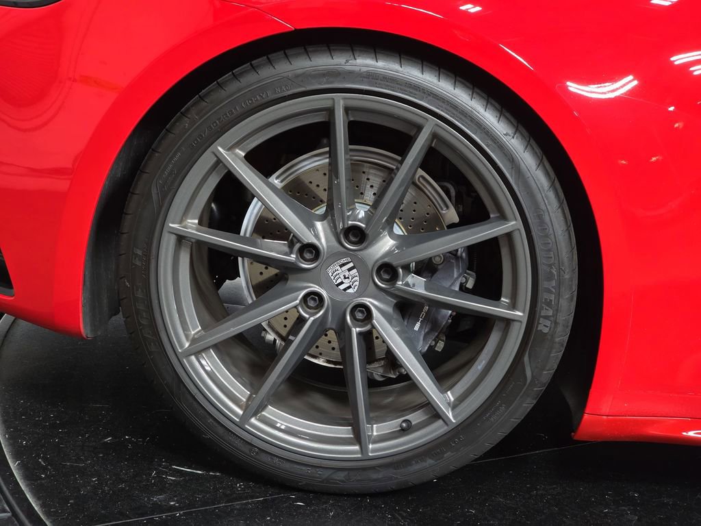 Certified 2024 Porsche 911 Carrera T RWD image 29