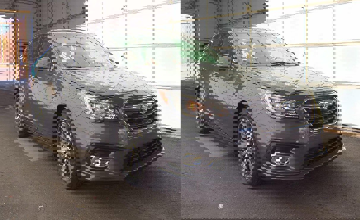 Used 2018 Subaru Legacy 2.5i Limited image 4