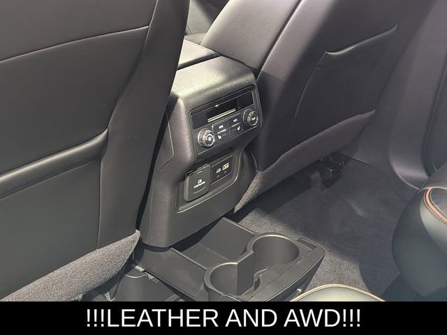Used 2021 GMC Acadia AT4 w/ GMC Pro Grade Package AWD/4WD image 19