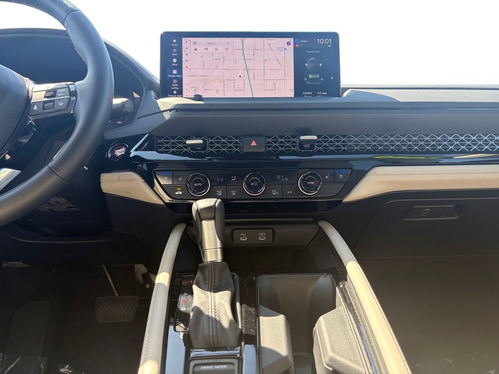 Used 2025 Honda Accord Touring image 15