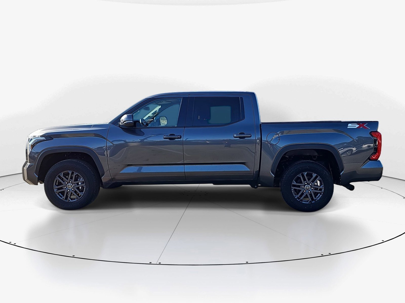 Used 2023 Toyota Tundra SR5 w/ SR5 Convenience Package AWD/4WD image 7