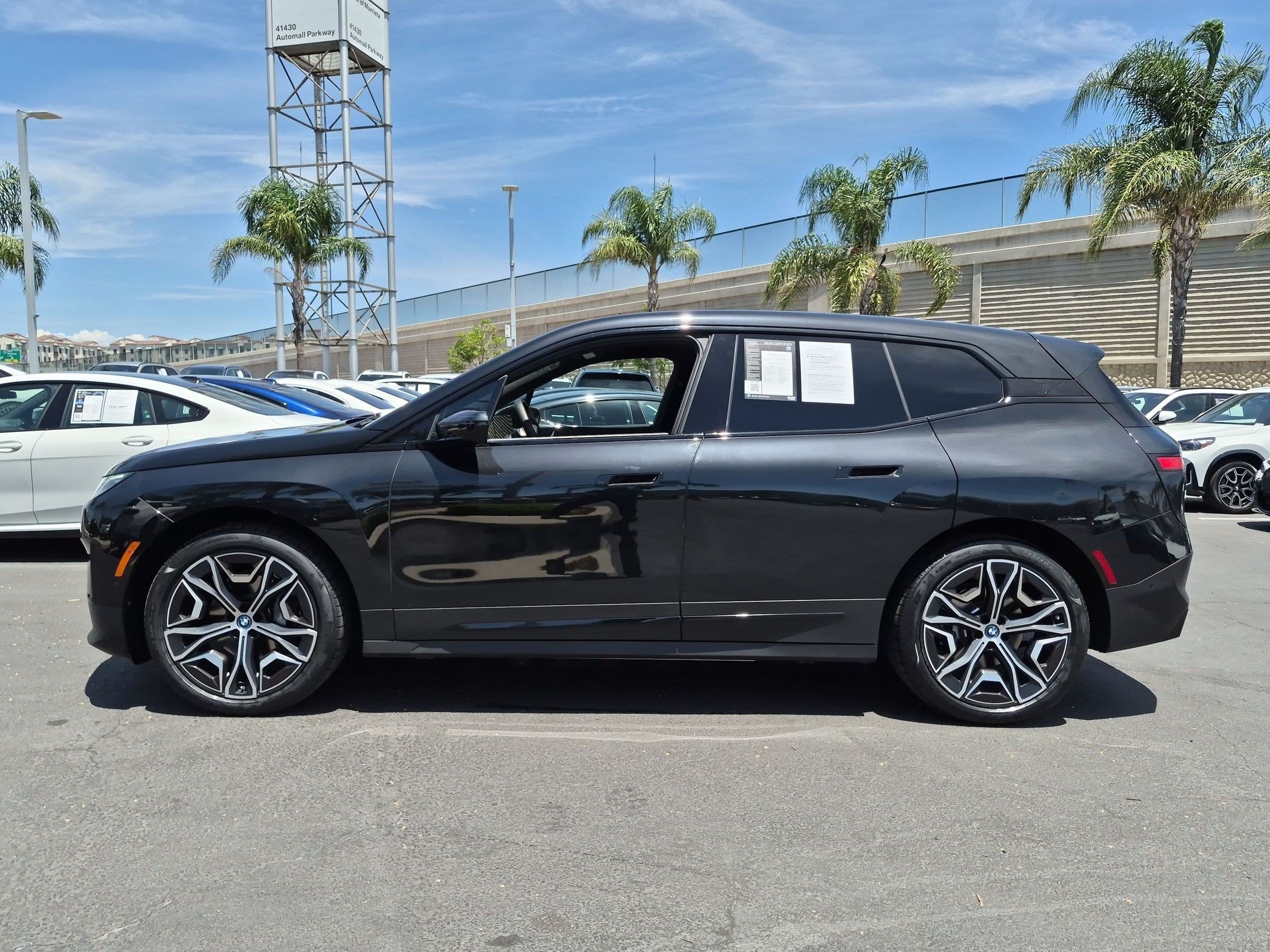 Certified 2024 BMW iX xDrive50 AWD/4WD image 7