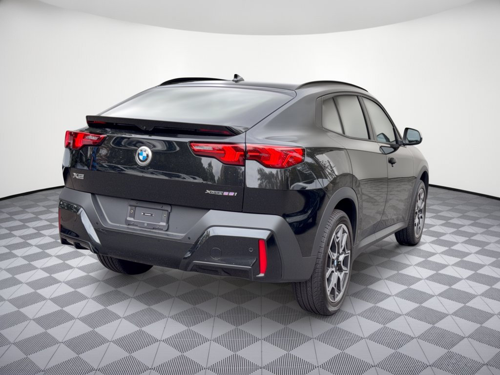 Used 2026 BMW X2 xDrive28i w/ Technology Package AWD/4WD image 9