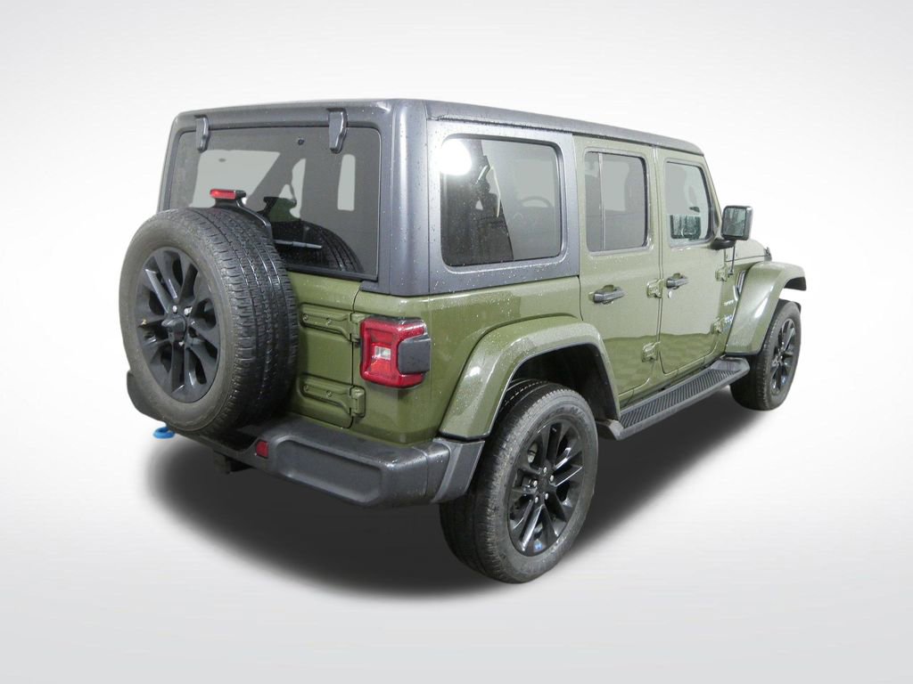 Used 2023 Jeep Wrangler Unlimited Sahara w/ Cold Weather Group AWD/4WD video 4