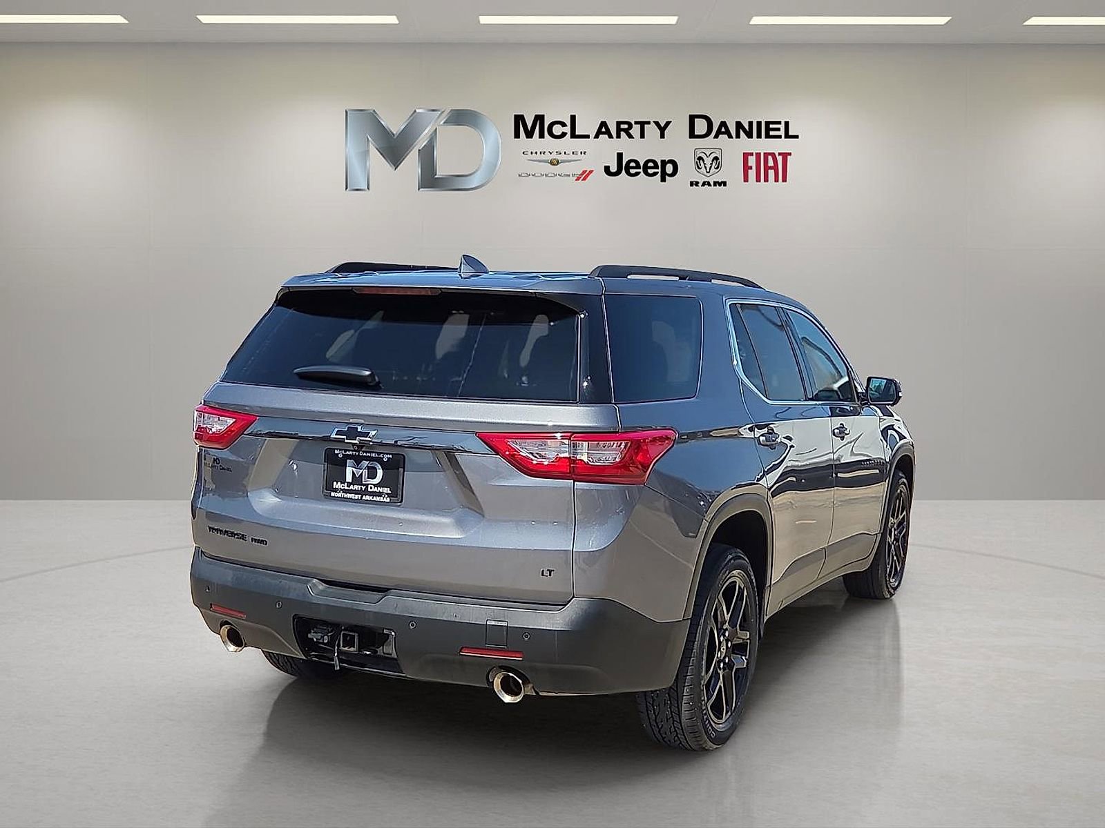 Used 2020 Chevrolet Traverse LT w/ LPO, Blackout Package image 5