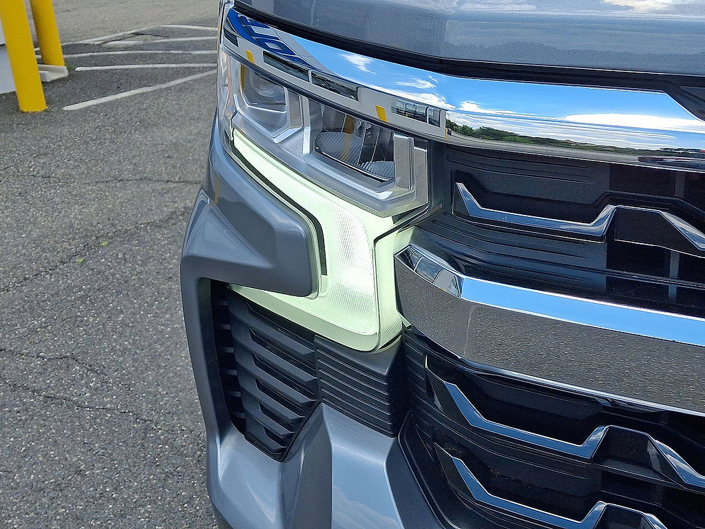 Certified 2023 Chevrolet Silverado 1500 LT AWD/4WD image 28