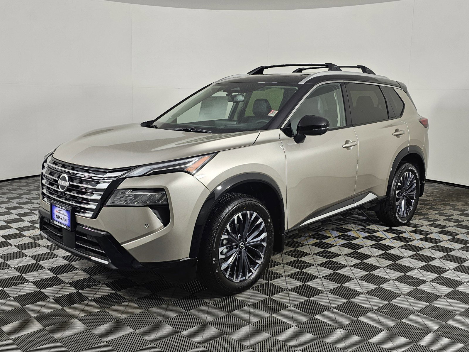 New 2026 Nissan Rogue Platinum image 9