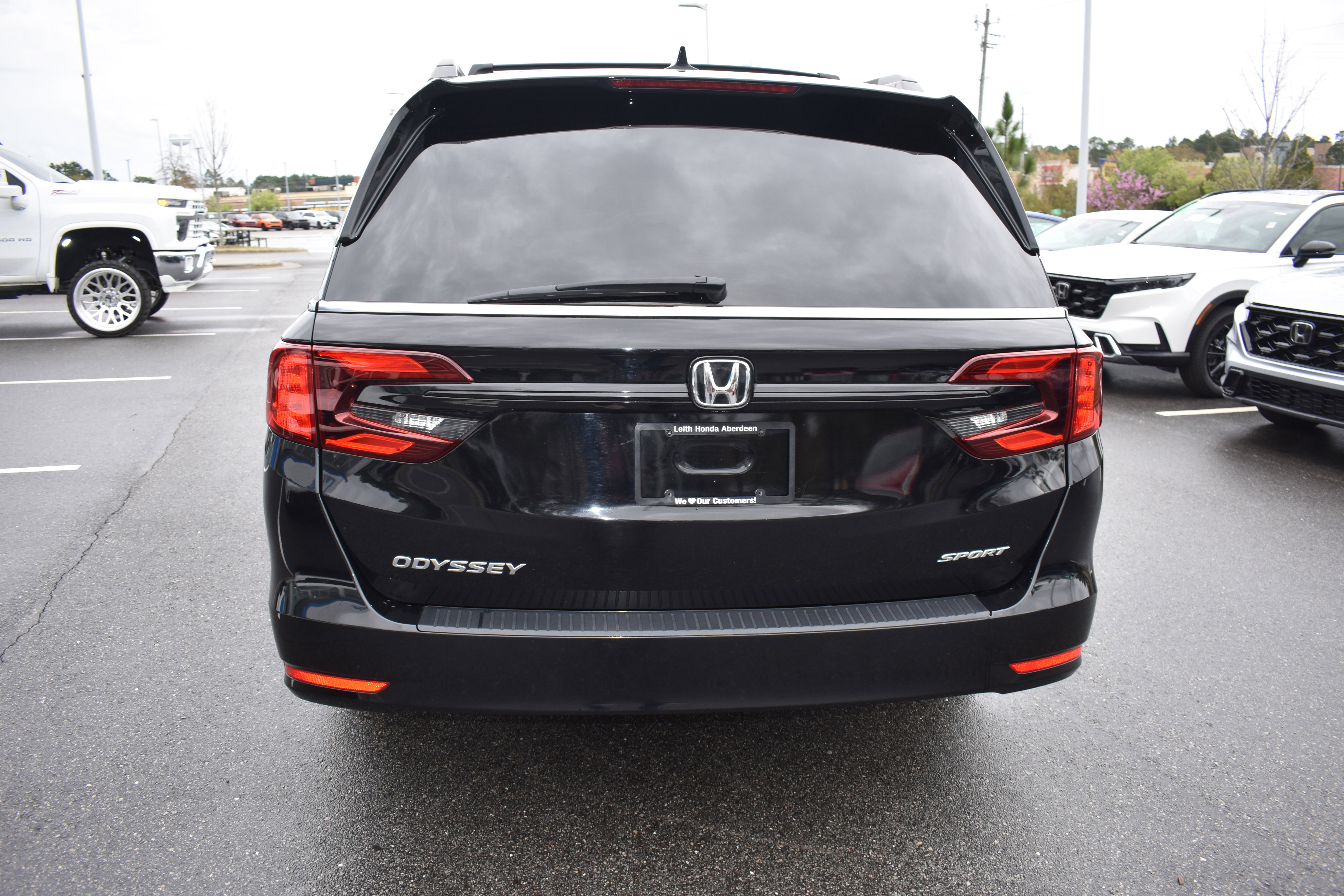 Certified 2023 Honda Odyssey Sport image 8