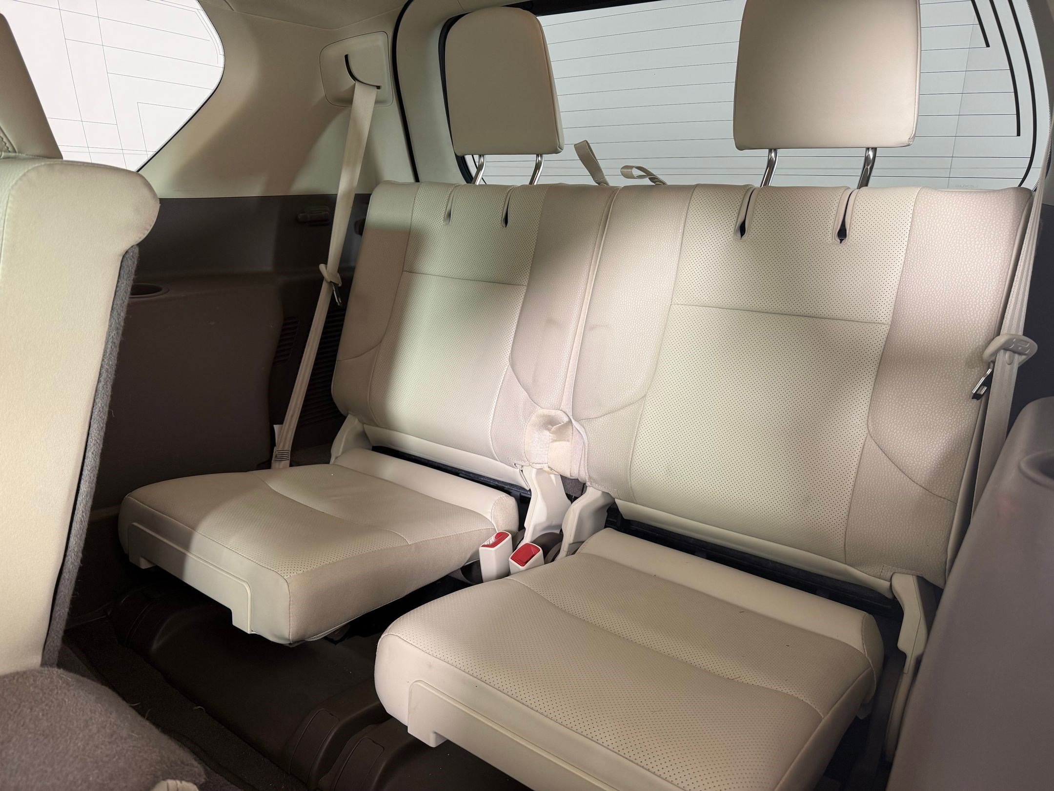 Used 2017 Lexus GX 460 image 24