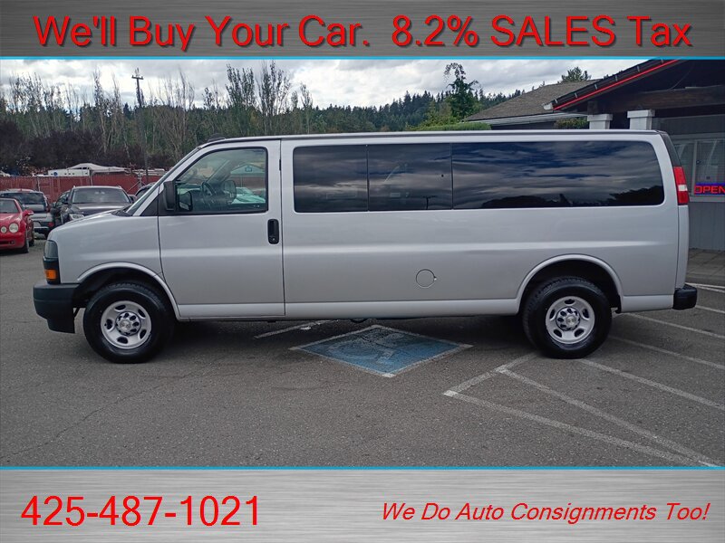 Used 2020 Chevrolet Express 3500 LS RWD image 4
