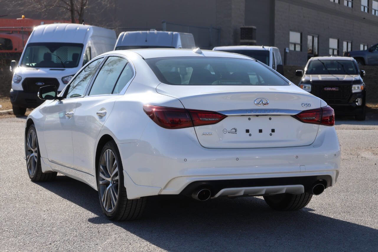 Used 2022 INFINITI Q50 Sensory image 11