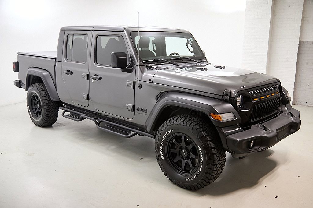 Used 2021 Jeep Gladiator Sport w/ Trailer Tow Package AWD/4WD image 7
