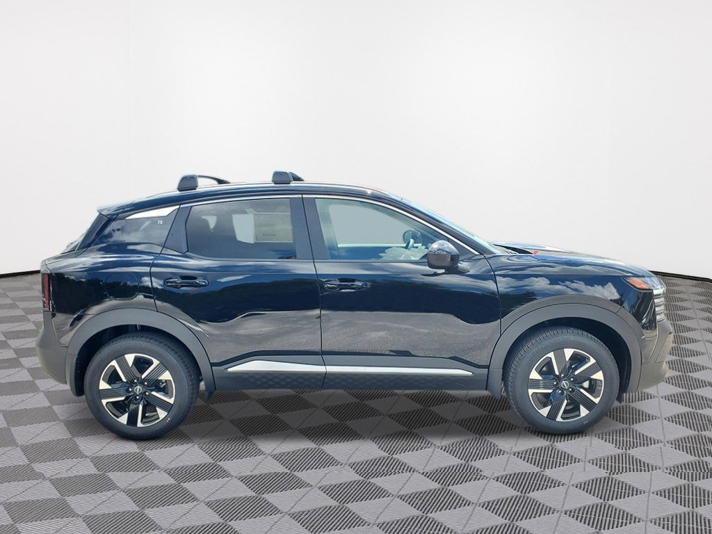 New 2026 Nissan Kicks SV w/ SV Premium Package image 2
