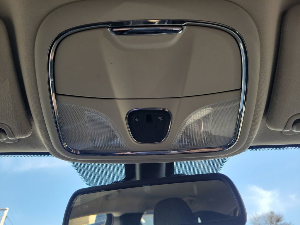 Used 2014 Jeep Cherokee Latitude FWD image 35
