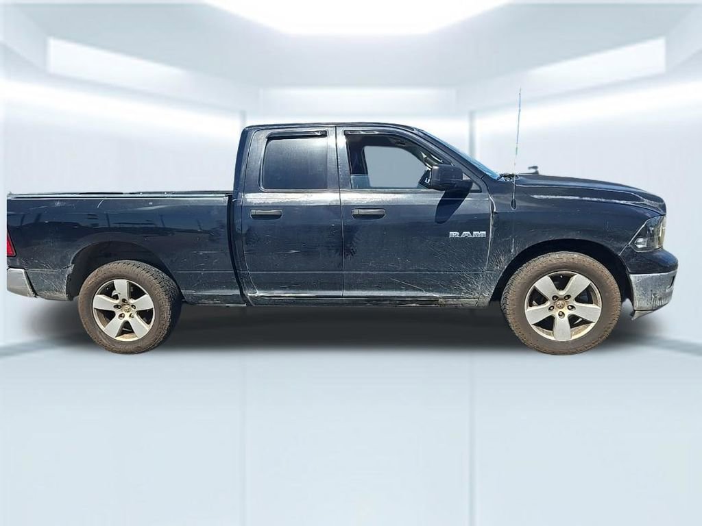 Used 2009 Dodge Ram 1500 Truck SLT w/ Popular Equipment Group AWD/4WD image 2