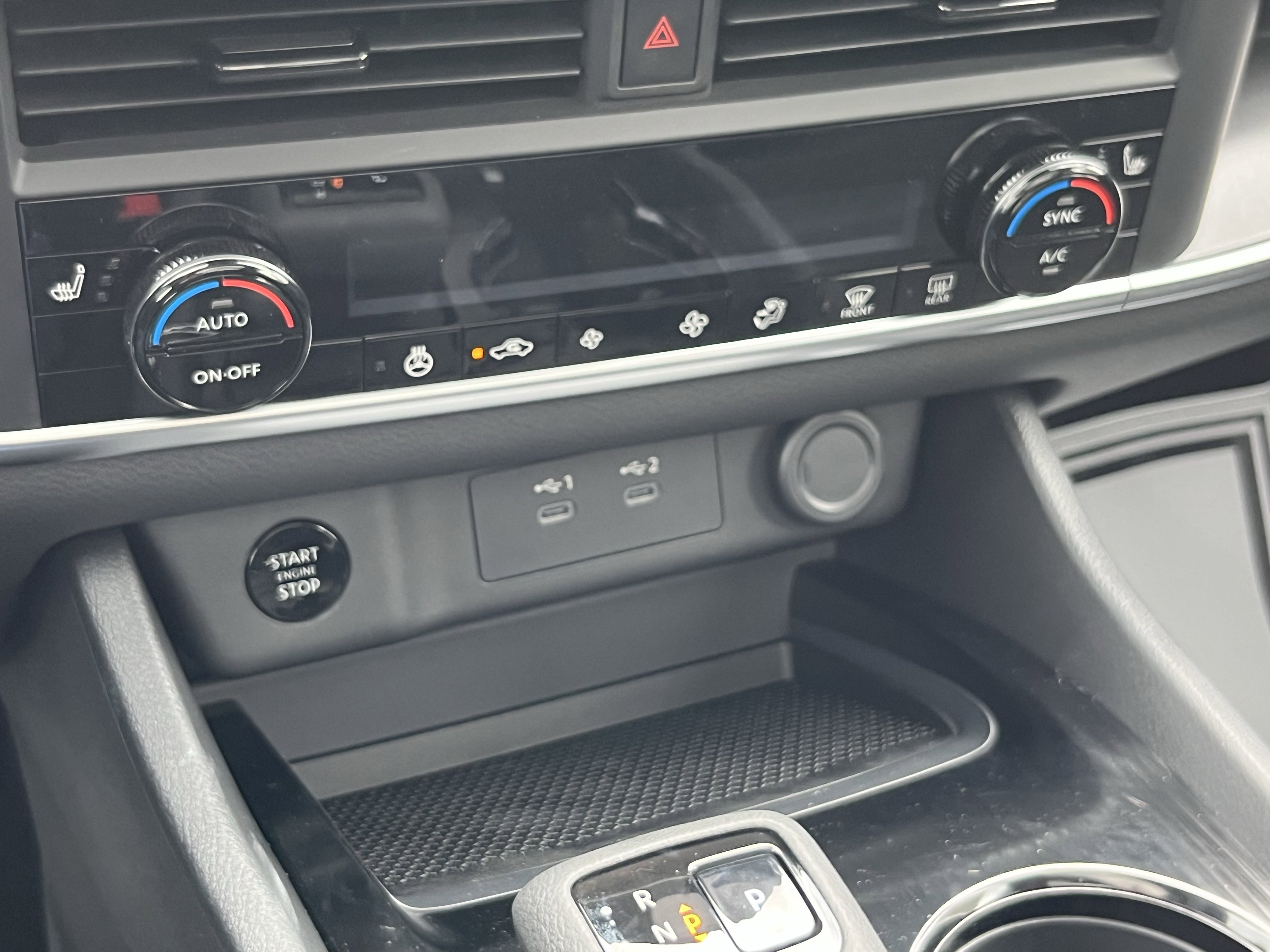 New 2026 Nissan Rogue SV AWD/4WD image 30