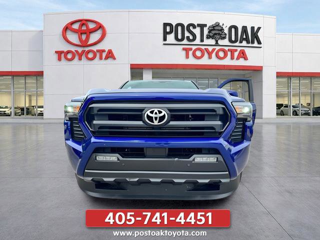 Used 2024 Toyota Tacoma SR5 AWD/4WD image 2