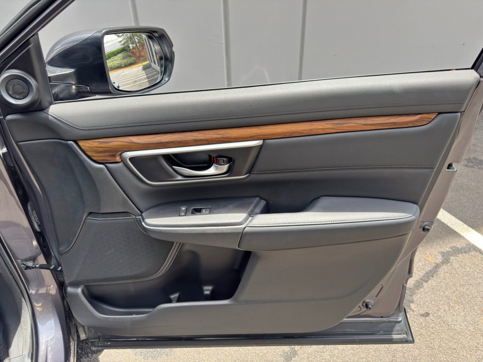Used 2020 Honda CR-V EX-L image 40