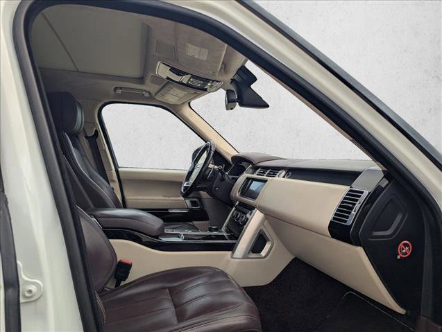 Used 2016 Land Rover Range Rover Autobiography image 17