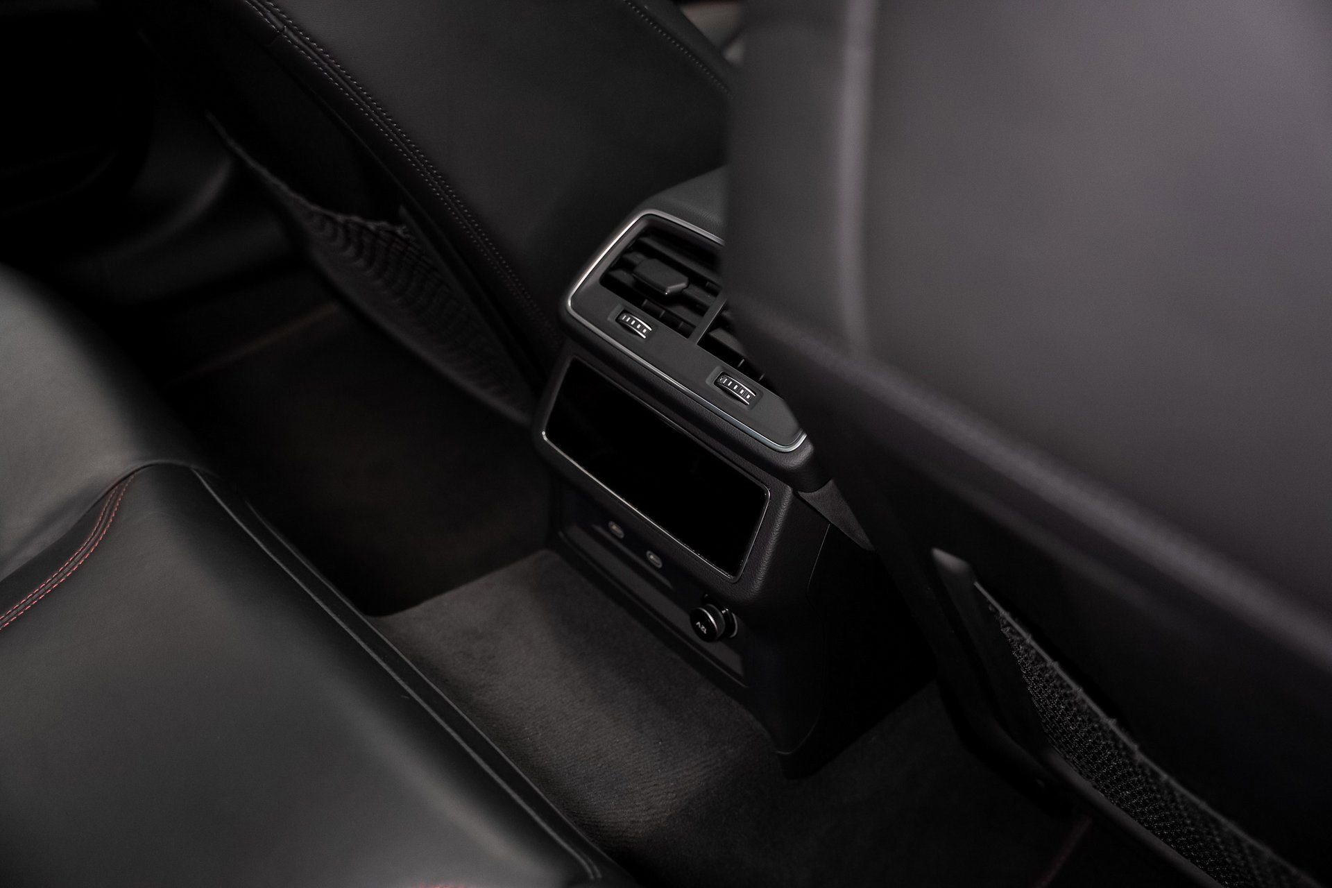 Used 2022 Audi RS 6 AWD/4WD image 68