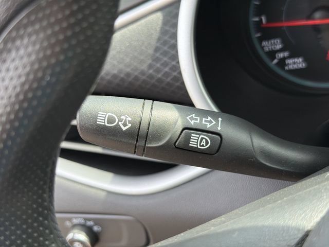 Used 2025 Chevrolet Malibu LT FWD image 30