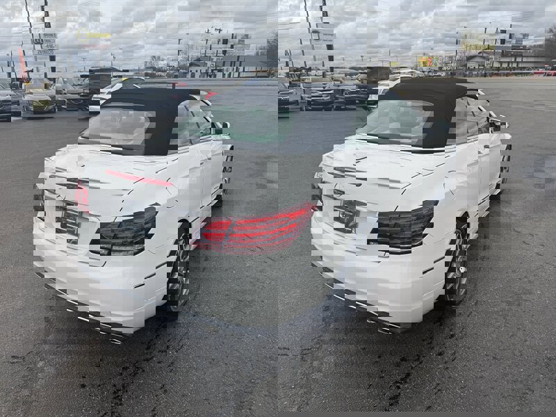 Used 2014 Mercedes-Benz E 350 Cabriolet image 3