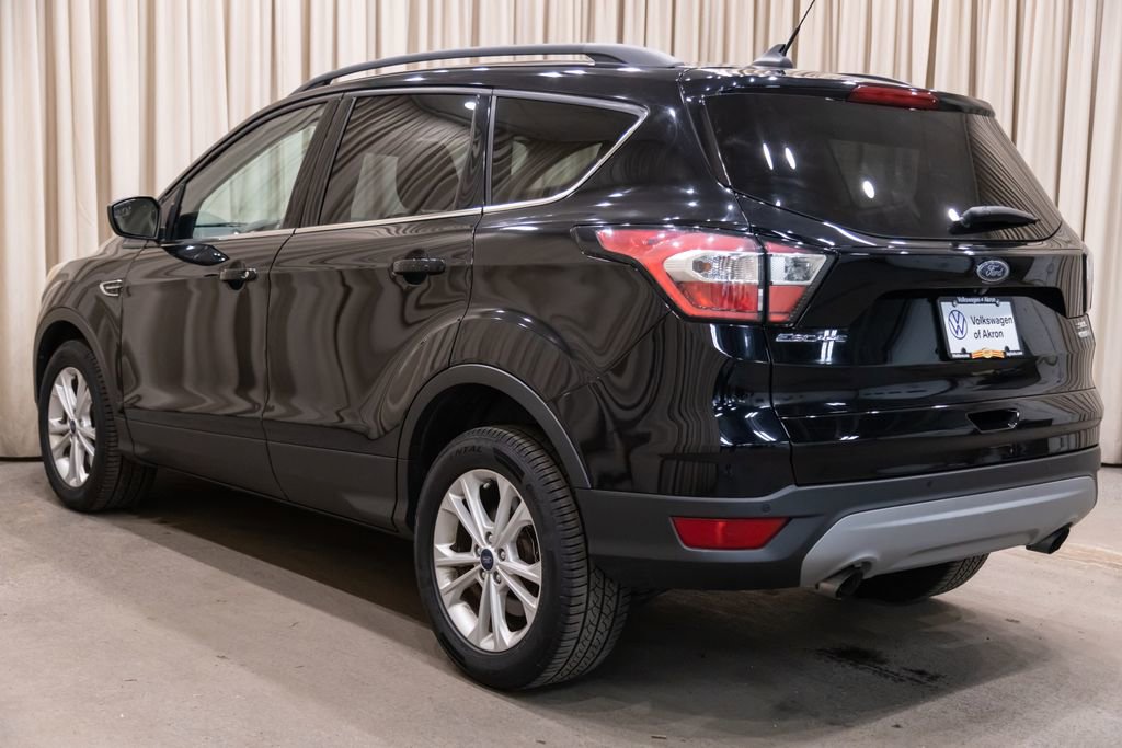Used 2018 Ford Escape SEL image 5