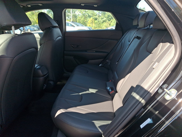 New 2026 Hyundai Elantra SEL Sport FWD image 8
