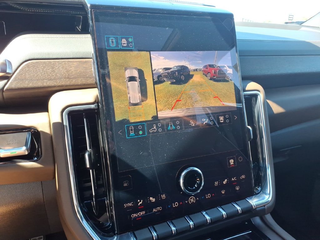 New 2027 GMC Yukon Denali Ultimate AWD/4WD image 23