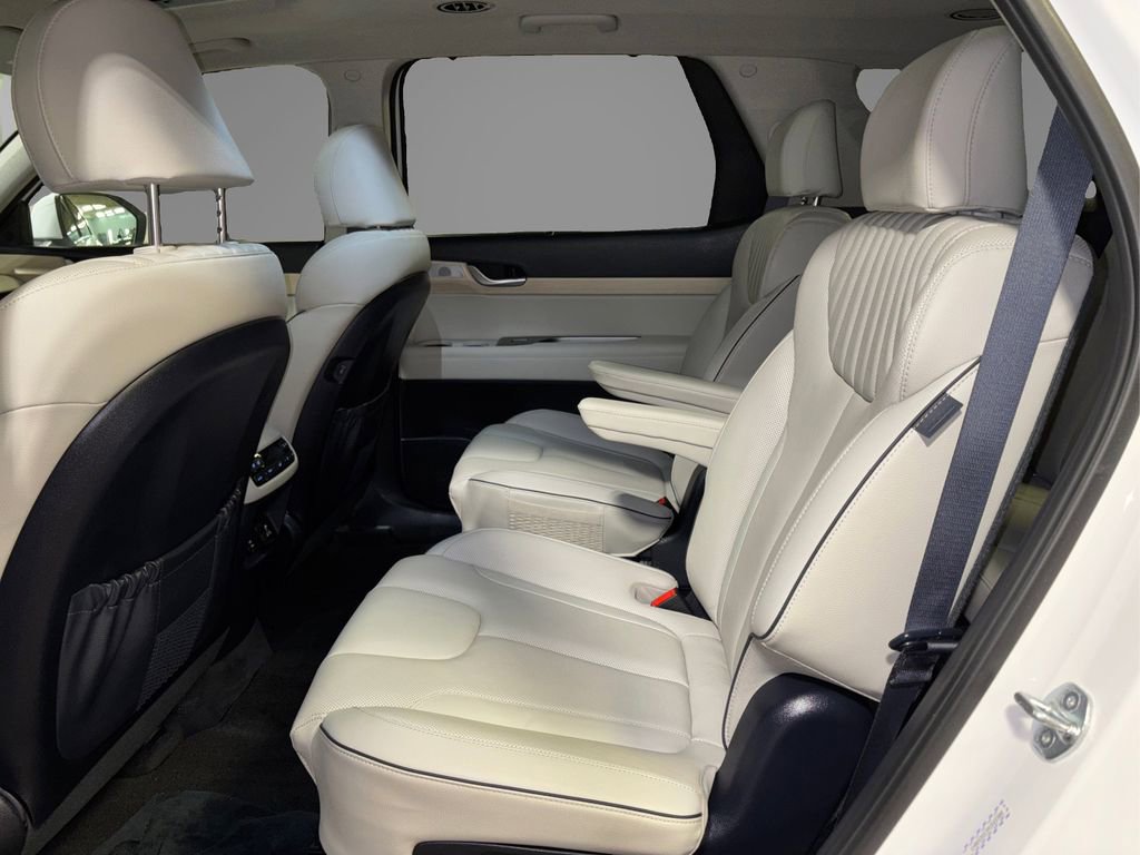 Used 2023 Hyundai Palisade Limited image 10
