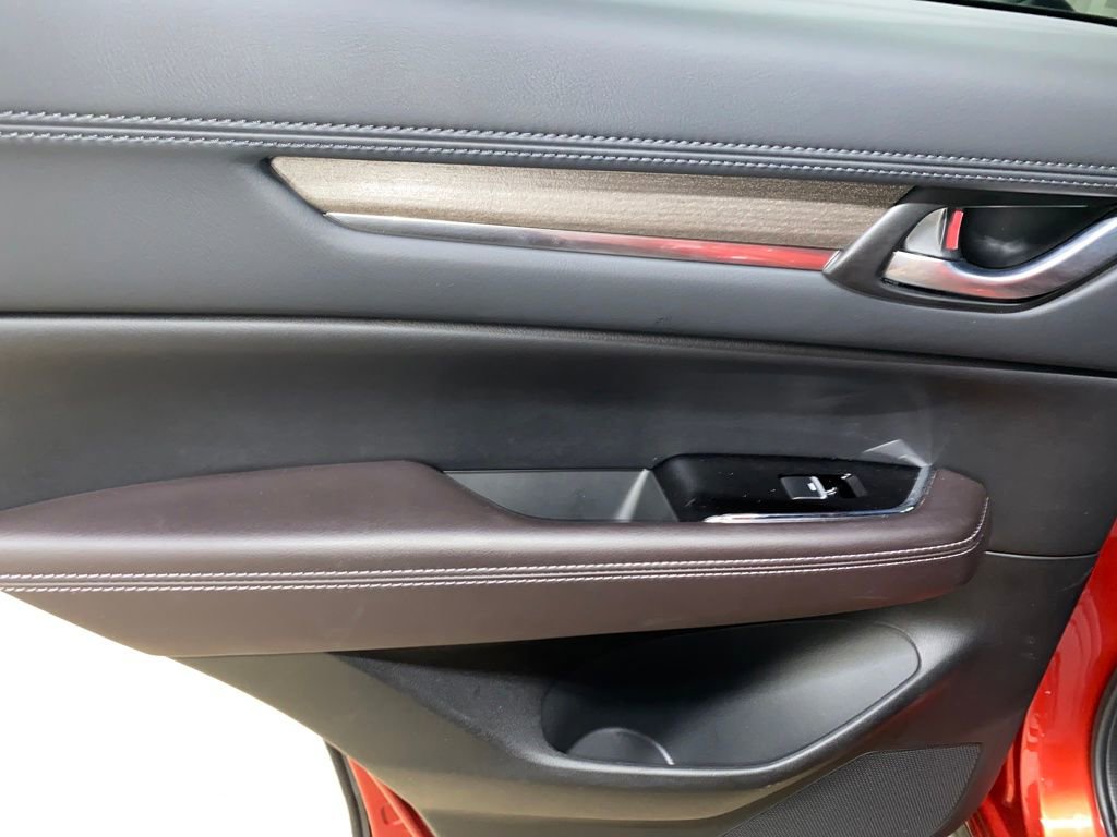 Certified 2025 MAZDA CX-5 Signature image 15