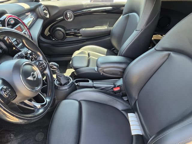 Used 2016 MINI Cooper S FWD image 10