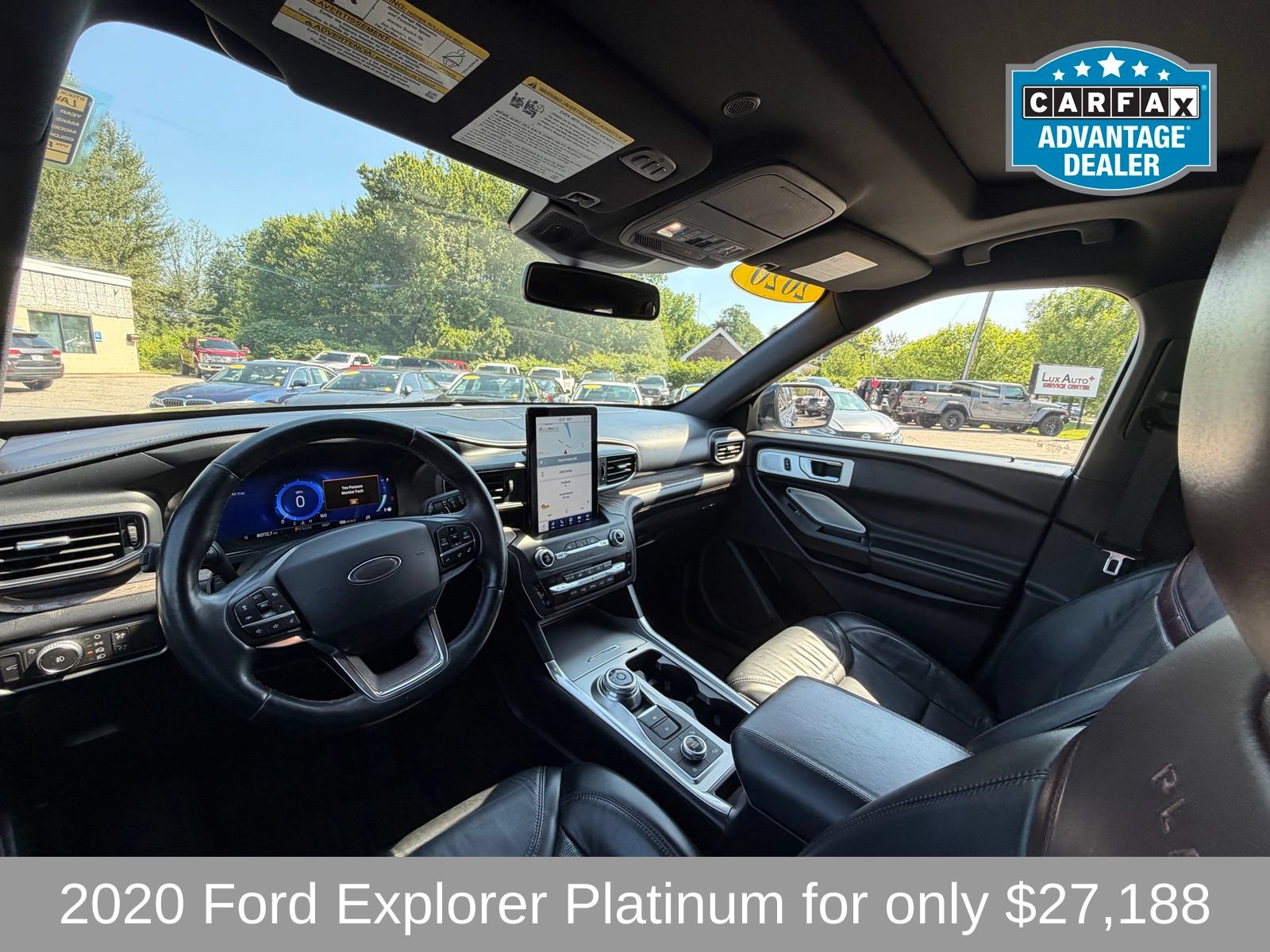 Used 2020 Ford Explorer Platinum w/ Premium Technology Package AWD/4WD image 12