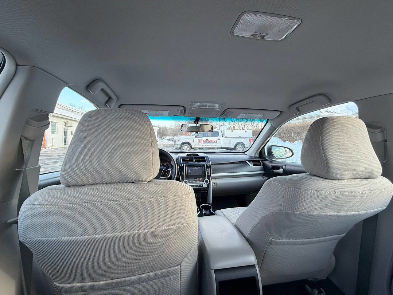 Used 2014 Toyota Camry LE image 13