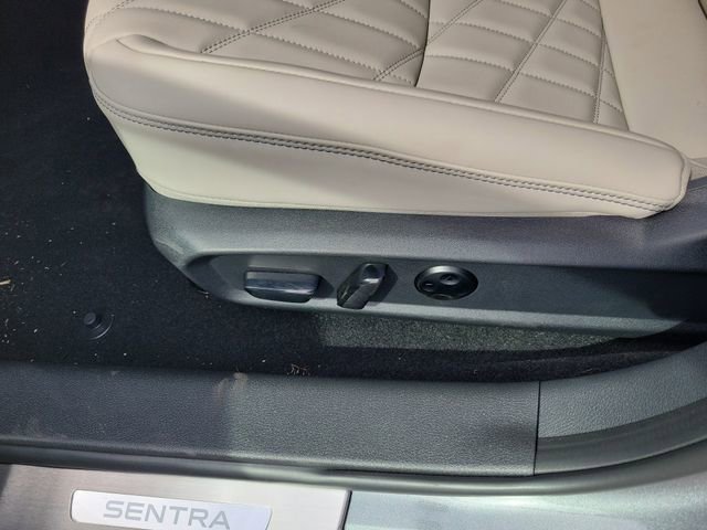 New 2026 Nissan Sentra SL w/ Floor Mat Package FWD image 9