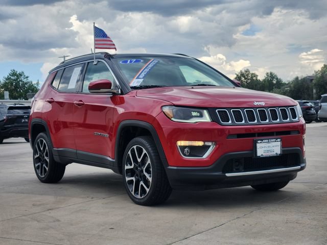 Used 2017 Jeep Compass Limited AWD/4WD image 3