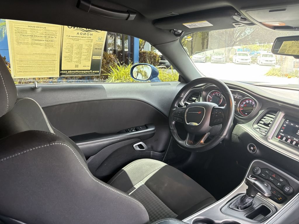 Used 2022 Dodge Challenger R/T RWD image 15