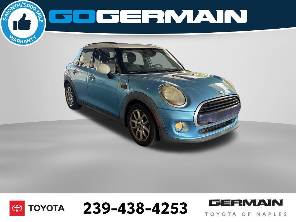 Used 2016 MINI Cooper 4-Door Hardtop image 11