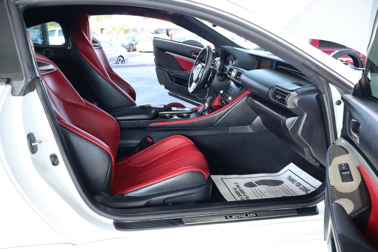 Used 2015 Lexus RC F w/ Performance Package RWD image 32